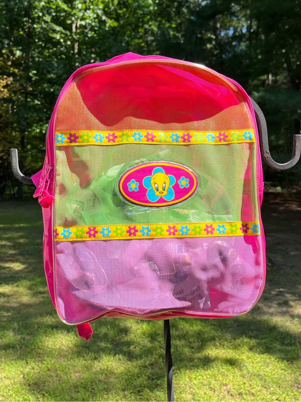 1997 Warner Bros NWT Looney Tunes Tweety Bird Beach Backpack Pink Back To School